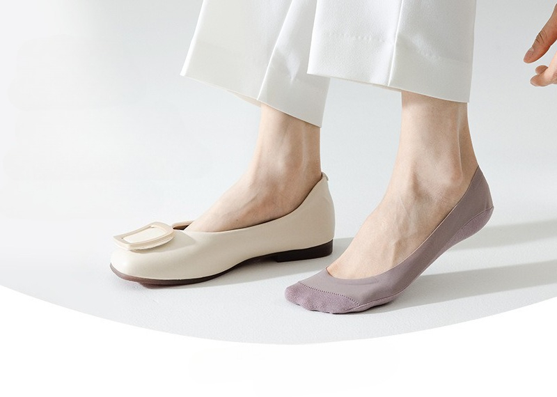 1 pair Ice Silk No Show Liner  - Heel Liner Grip review and price